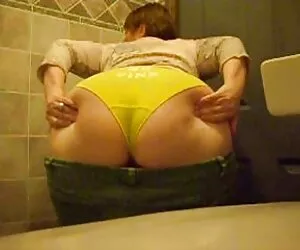 keinginan wajah cantik, saya semprot cerita seks tante bergambar di