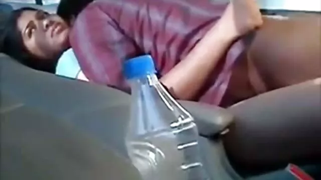 Elsa Jean suka melihat suaminya cerita dewasa seks dengan tante menelan.