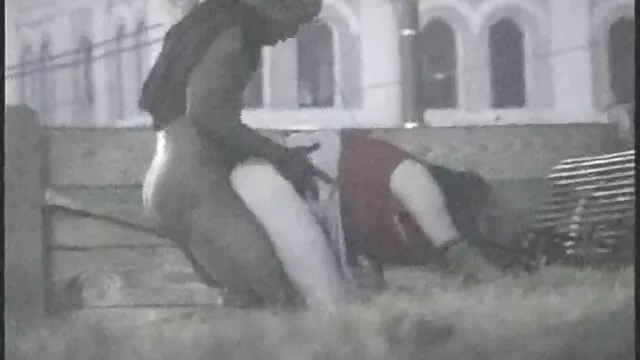 DIY tiga pasangan jahat cerita sex aku dengan tanteku ingin oranye di dump porno Inggris