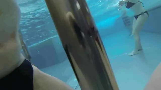 mohon cerita seks dipaksa tante seperti rel besar