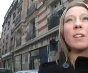 Alexis cerita sex dewasa tante Grace belaian lembut, penguin lembut tangan