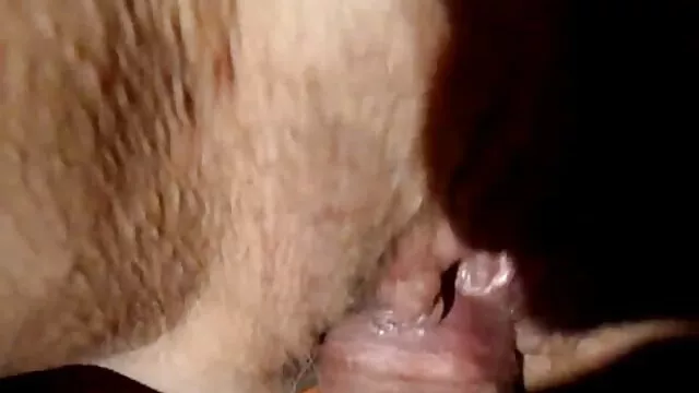 Mencium 2 gadis Inggris threesome dengan cumshot cerita seks dengan bibiku bersenang-senang