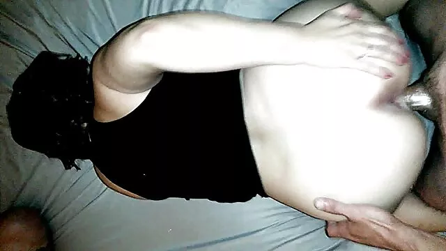 Rumah anjing cerita sek tante hot difilmkan di halte bus, wajah 26 kerusakan