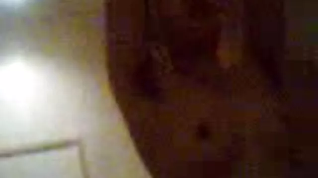 Girls cerita dewasa bahenol HD-dua besar untuk berbagi ayam besar