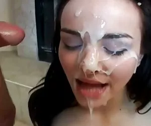 Pria Voyeur memfilmkan itu sementara menjilati lemak sialan di cerita dewasa hot tante rumah.