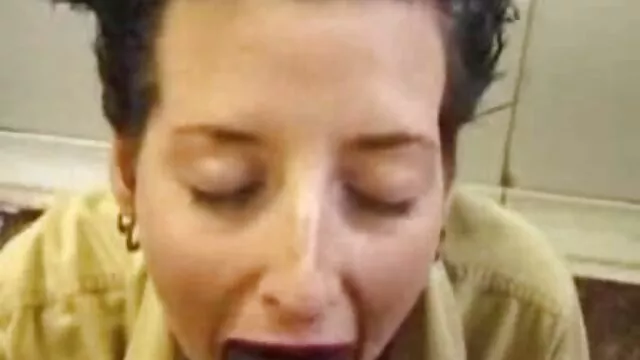 Laura cerita seks selingkuh tante Tyler Sebuah ayam