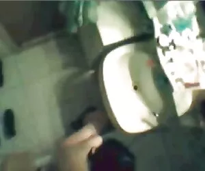 Orang-orang cerita seks tante2 ingin menakut-nakuti wanita tua, tetapi dia.